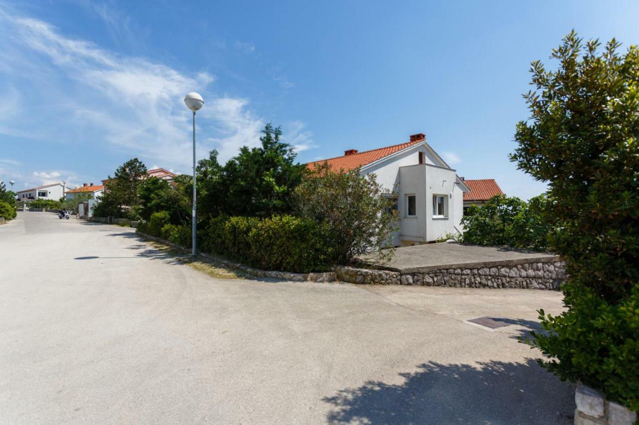 Apartamento Sonja Krk Town Exterior foto